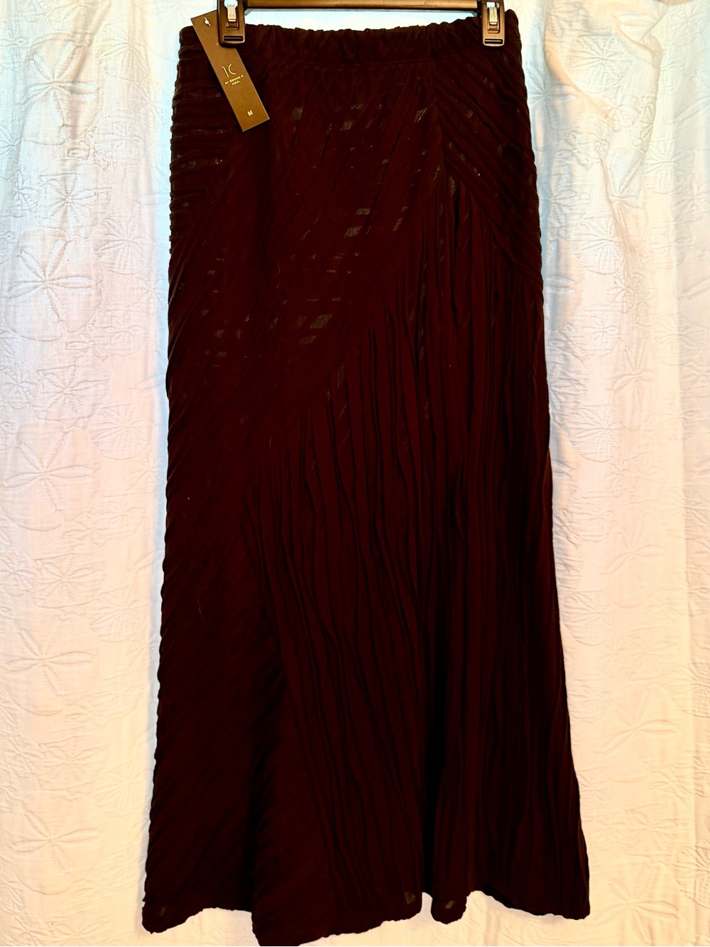 Women’s Pleated Maxi Skirt